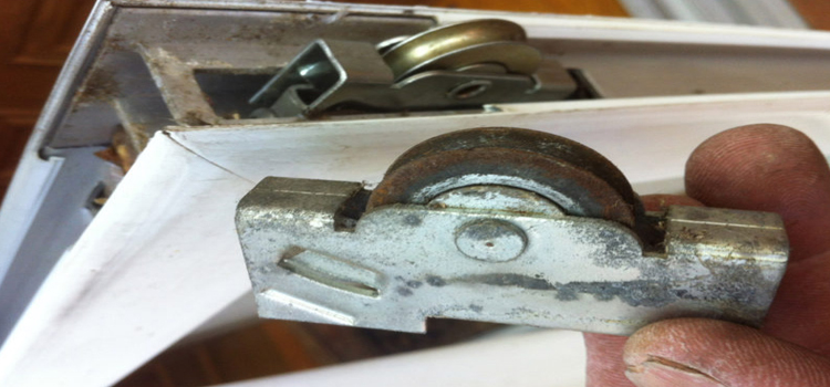 screen door roller repair in Rancho Cordova